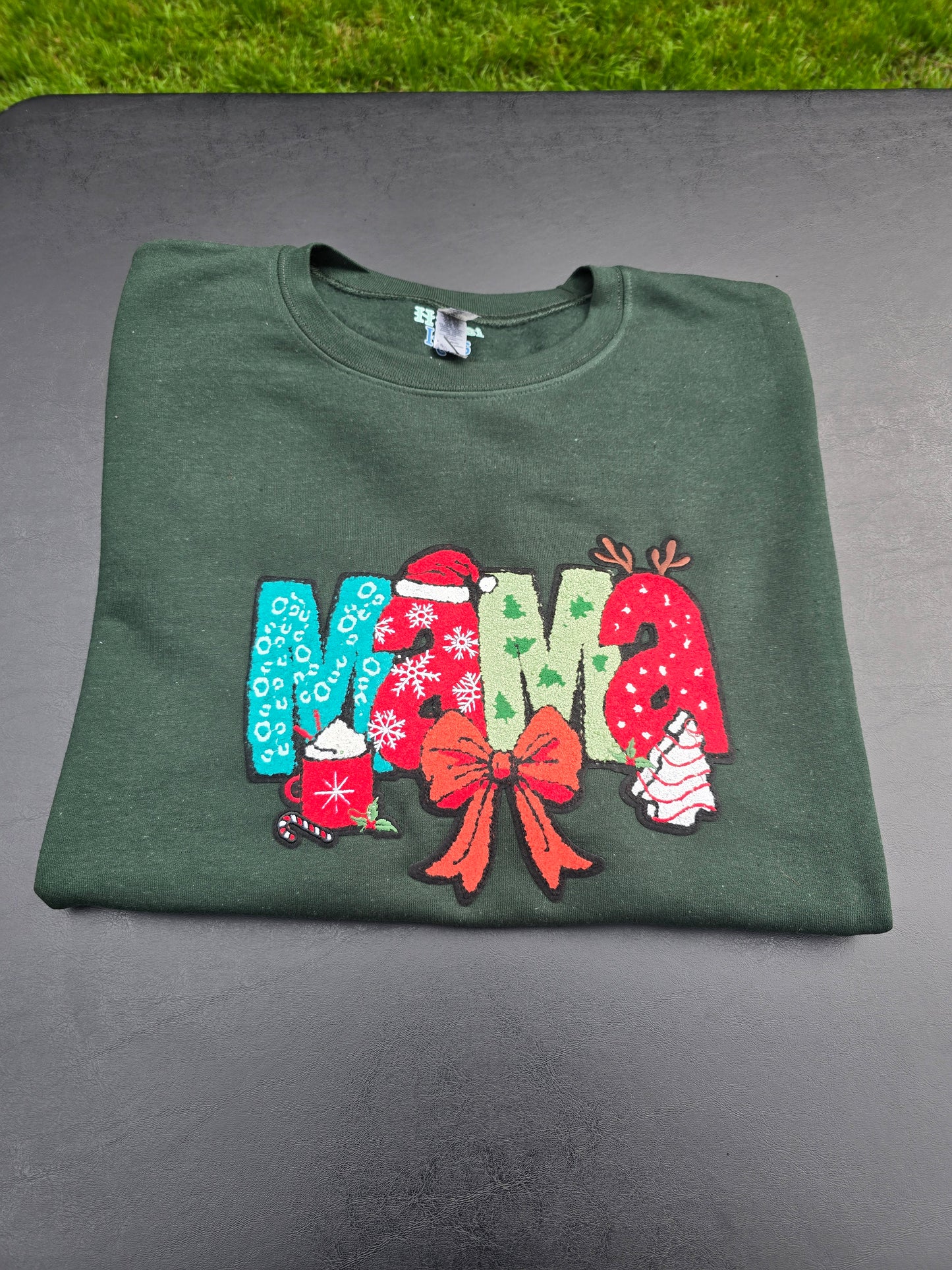 Mama holiday Crewneck